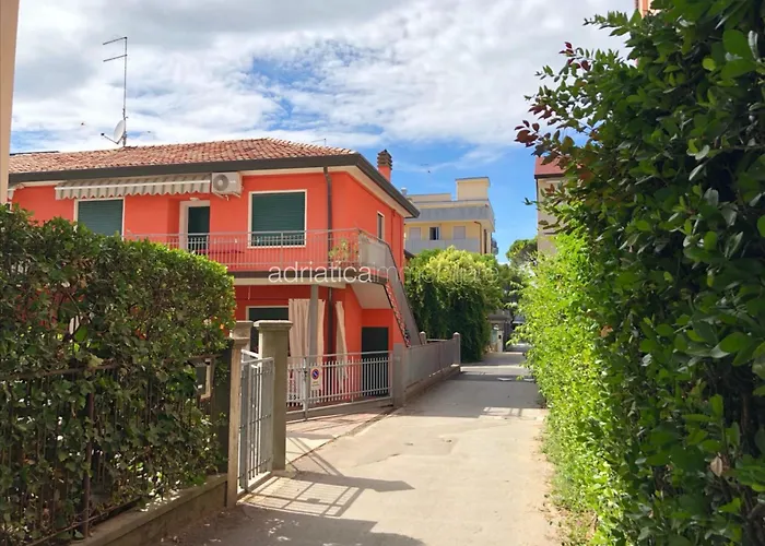 Casa Rossa Apartment